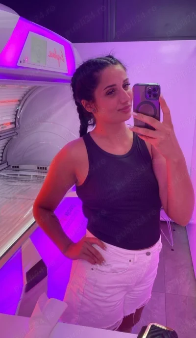 Adela am locatie ofer si web