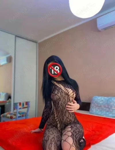 Roxii 22 ani servicii totale