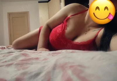 Noua in orasul tau bruneta senzuala sani mari si fundul bombat garantez revenirea