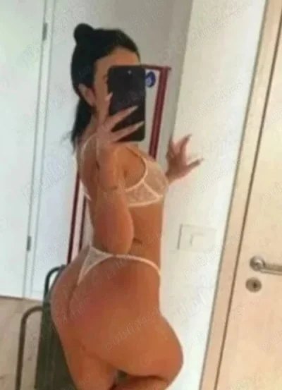 Te astept in locatia mea kiss