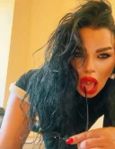 Larisa milff 3 zile in orasul tau - imagine 1