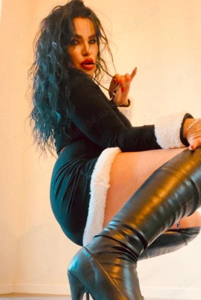 Larisa milff 3 zile in orasul tau