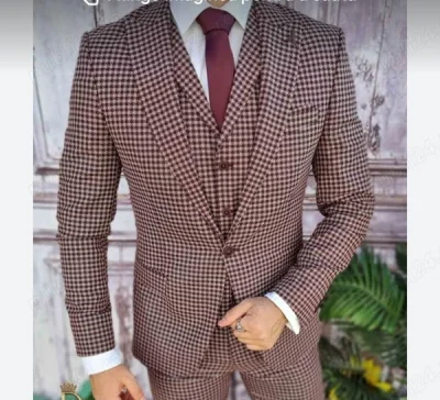 Barbat ofer placere femeilor