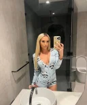 Andreea top eu sunt ceea ce cauti noua in oras bby - imagine 10