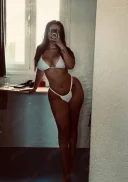 Bianca sexy si rea sarutari - imagine 1