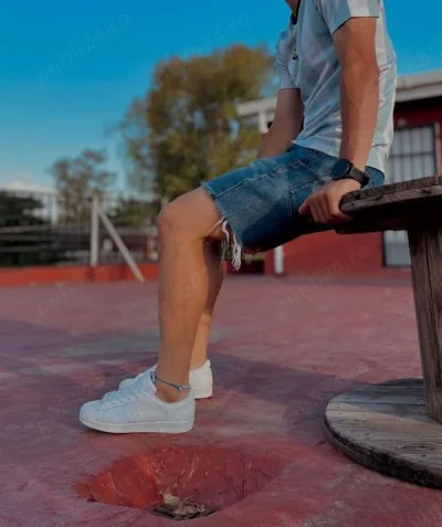 Pasiv activ ofer dicretie si igena pe primul loc varsta 22 de ani poze reale