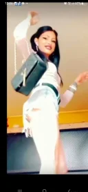 Buna sunt adelina - imagine 2