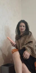 Doamna matura 38 de ani - imagine 2