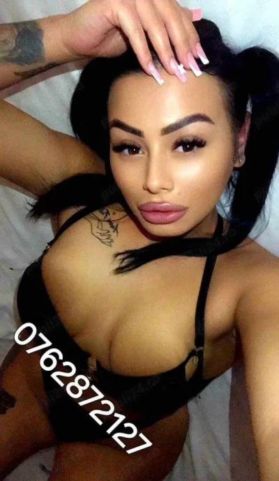 Reala 100 la mine sau la hotel