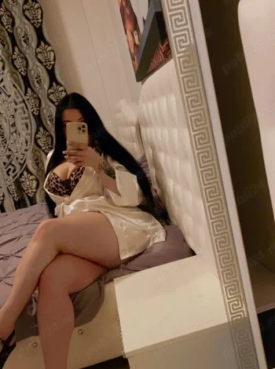 Rebeca full servicii