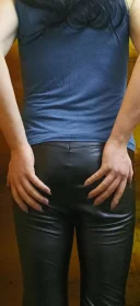 Baiat sexy ofer relaxare barbati - imagine 1