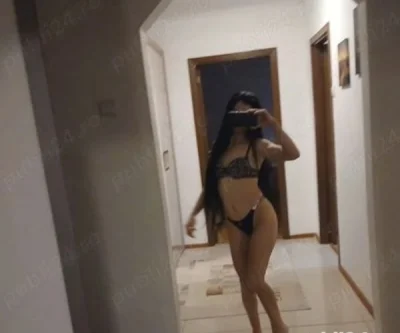 Web , clipuri sau poze ,18 ani!