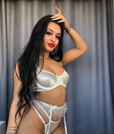 Buna te astept la show web si filmulete pe watsap