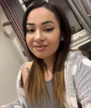 Bruneta cu forme fac si deplasari - imagine 3