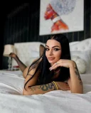 Singura in locatie si poze reale - imagine 4