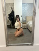 Roxy poze 100 reale - imagine 4