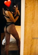 Vanesa fara graba pupici - imagine 3