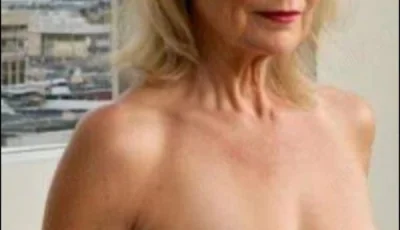 Doamna matura 59 de ani