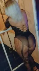 Blonda matura poze reale 100 - imagine 2