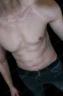 New in orasul tau baiat activ dotat bi 20 cu4 - imagine 1