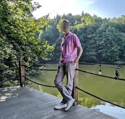 Barbat educat si generos