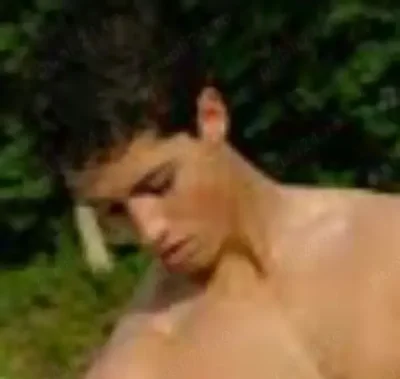 Preocupat de placerile femei din pat am o onoare nu pot ignora deci placerea ta e desfatarea ta