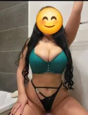 Buna dragule sunt o bruneta dulce cu sani mari - imagine 3