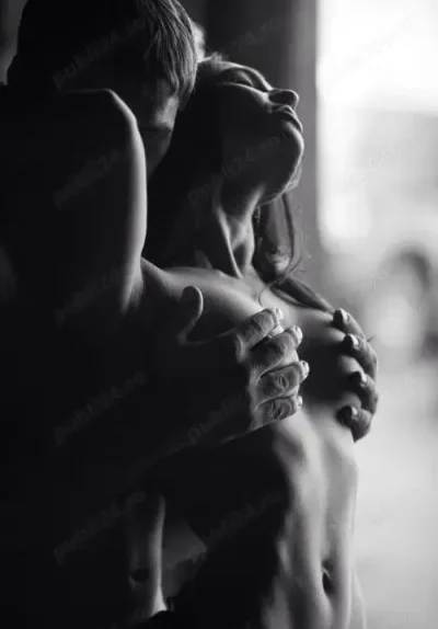 Pentru fete sau femei mature