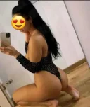 Bruneta sexy noua in locatie fara graba - imagine 1