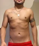 Radu aici la voi in oras sunt un tip versatil dar si activ daca doresti serviciile mele suna ma - imagine 3