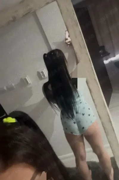 Fac deplasari la hotel sau pensiune