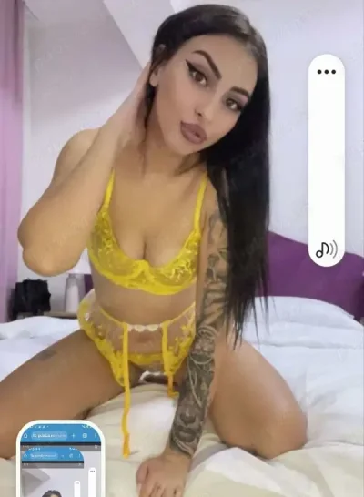 Buna sunt larisa noua la tine an oras