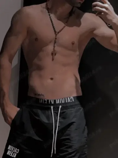 Domn tanar activ dotat pt doamne si domnisoare