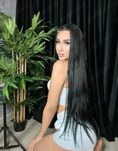 Show web nud sau filmulete