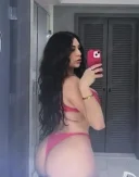 Miky bruneta pasionala cu forme apetisante fara graba - imagine 5