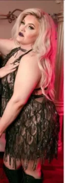 Milf transs 40 ani grasuta non stop - imagine 5