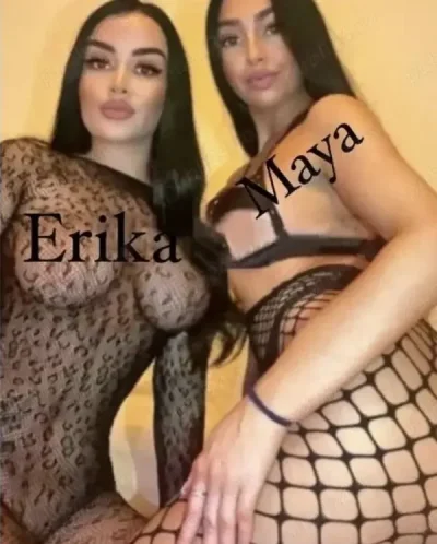 Doar deplasari 2 fete sexy