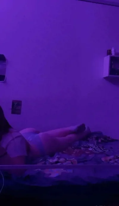 Show web cuplu singura