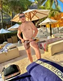 Barbat nebunatic - imagine 2