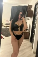 Buna sunt larisa pentru prima data la voi in oras - imagine 1