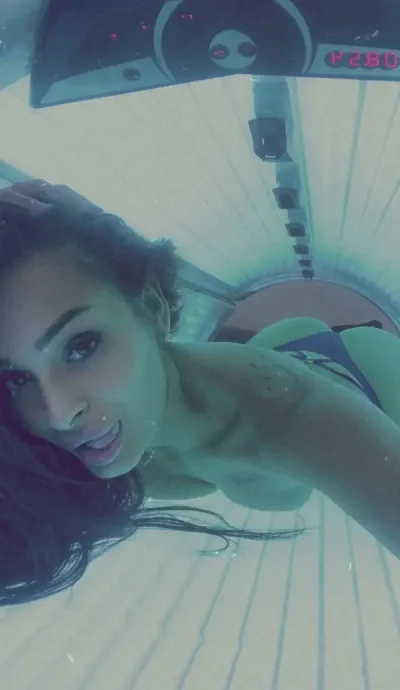 Buna iubire karena sunt din nou cred ca ma asteptai nu