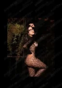 Fata cu ochelari reala fantezia ta - imagine 6