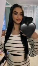 Bruneta seducatoare - imagine 2