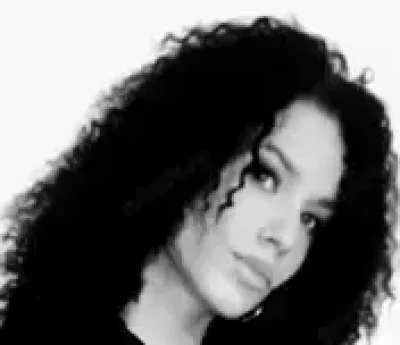 Caut tipa sexy pentru relatie speciala