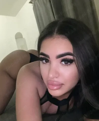 Detin piercing si in zona intima pentru prima data aici