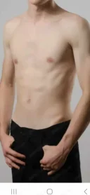 Un baiat tanar si discret in oras - imagine 1