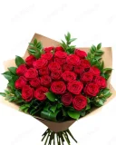 Caut travestitul ala frumusel da mesaj daca vezi - imagine 1