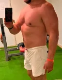 Sclav menajer educat dotat sportiv caut stapana exigenta pentru dominare umilire si exploatare - imagine 3