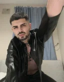 Dereck new in town doar deplasari - imagine 3