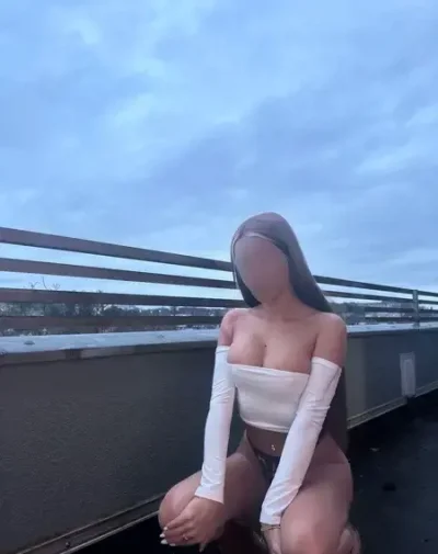 Azi ajunsa la tine in oras